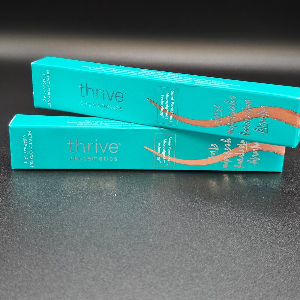 Thrive Causemetics Eyeshadow Stick Duo Kaelyn Gailon